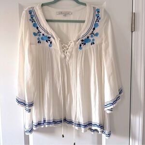 Lovers + Friends embroidered top size M